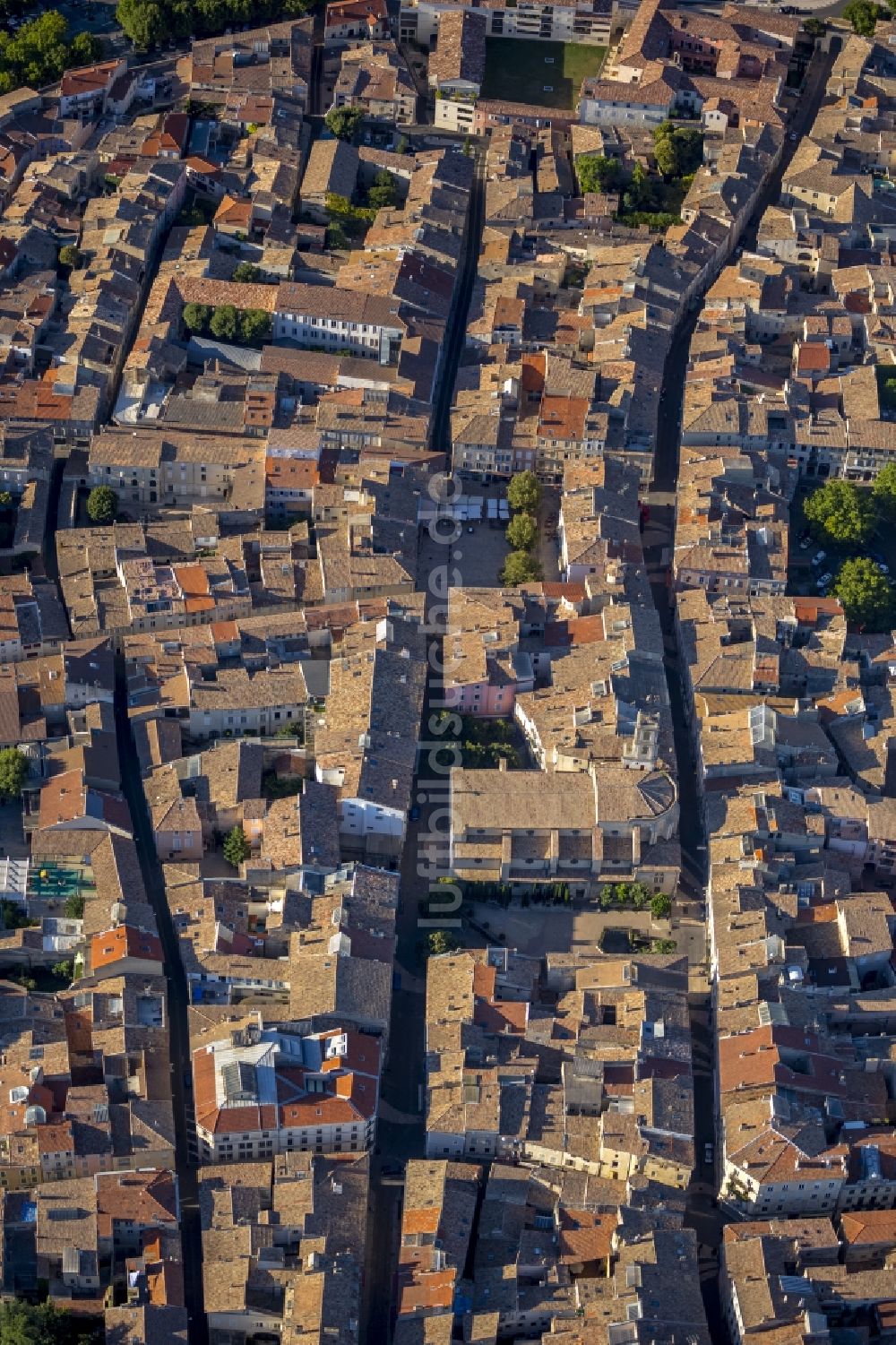 Luftaufnahme Montélimar - Stadtzentrum und Innenstadt in Montélimar in Frankreich