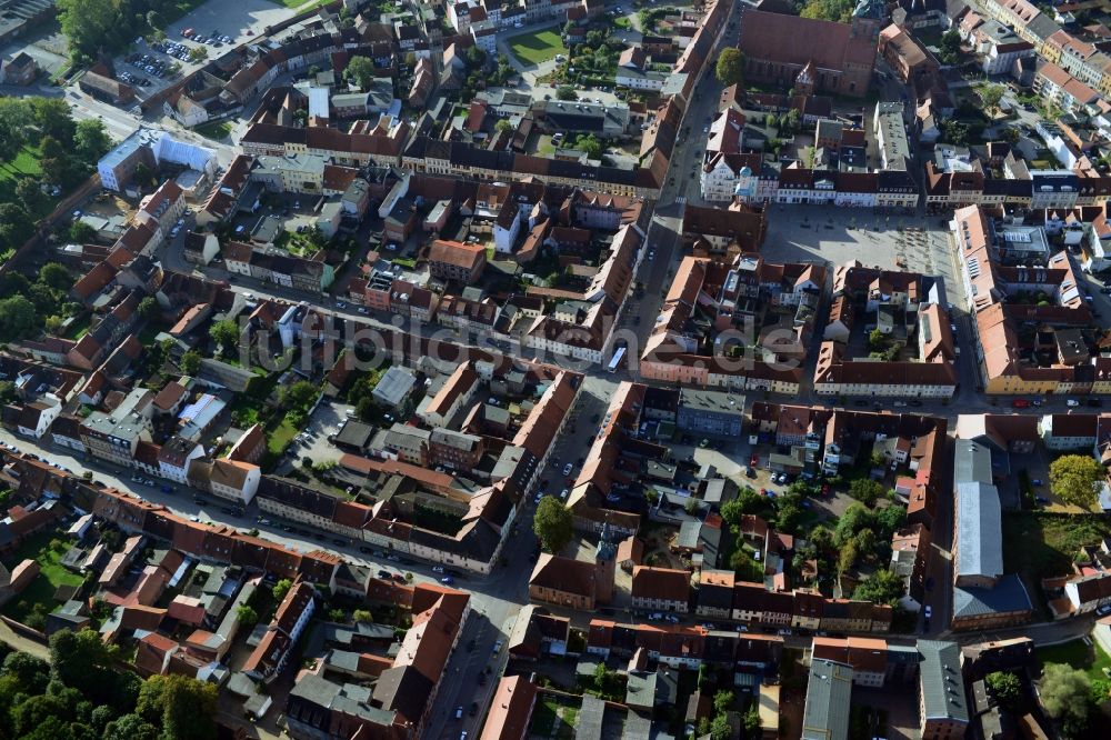 Wittstock/Dosse aus der Vogelperspektive: Stadtzentrum Innenstadt in Wittstock/Dosse im Bundesland Brandenburg