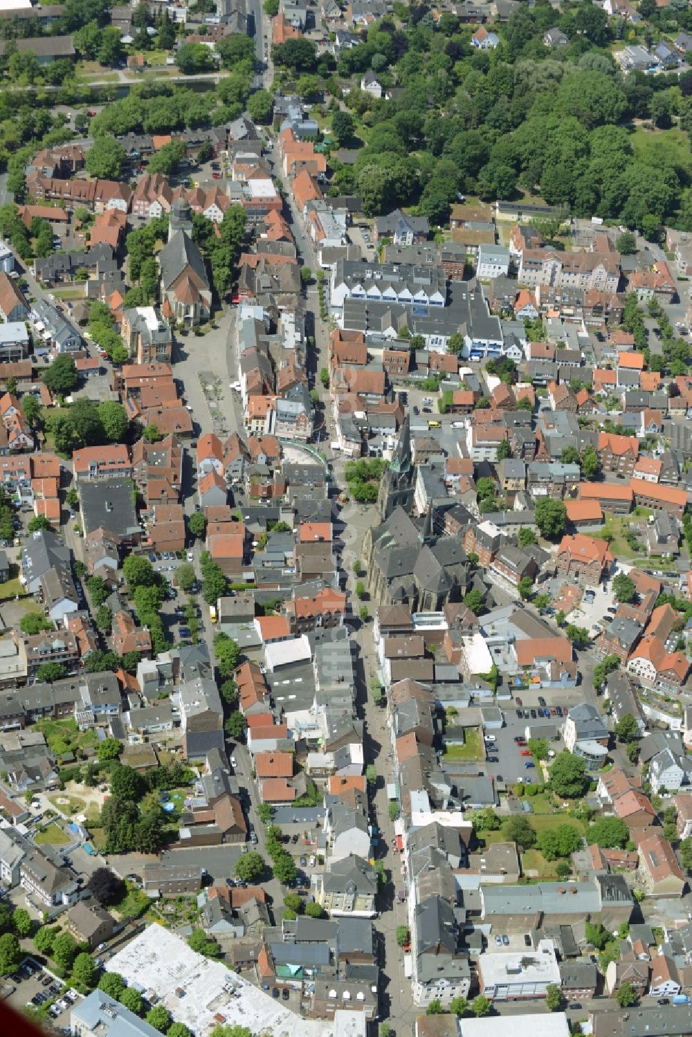 Ahlen von oben - Stadtzentrum im Innenstadtbereich in Ahlen im Bundesland Nordrhein-Westfalen