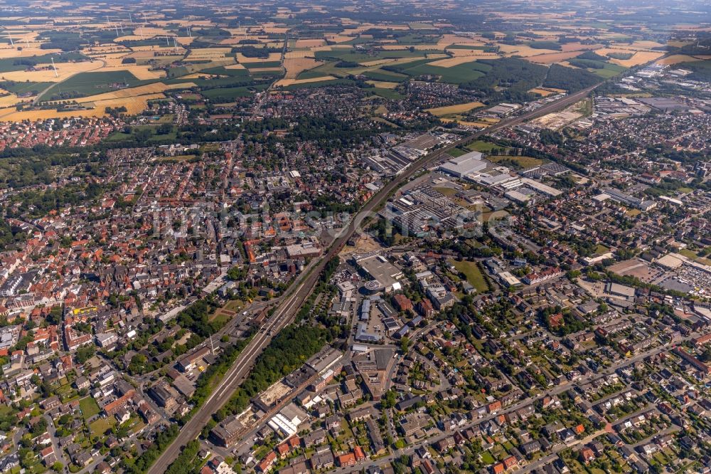 Ahlen aus der Vogelperspektive: Stadtzentrum im Innenstadtbereich in Ahlen im Bundesland Nordrhein-Westfalen, Deutschland