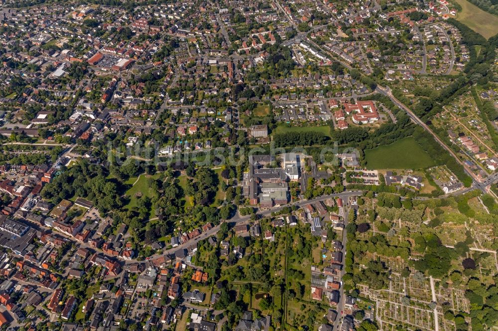 Luftaufnahme Ahlen - Stadtzentrum im Innenstadtbereich in Ahlen im Bundesland Nordrhein-Westfalen, Deutschland