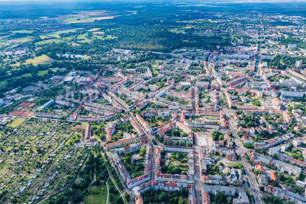 Dessau von oben - Stadtzentrum im Innenstadtbereich Altstadt in Dessau im Bundesland Sachsen-Anhalt, Deutschland