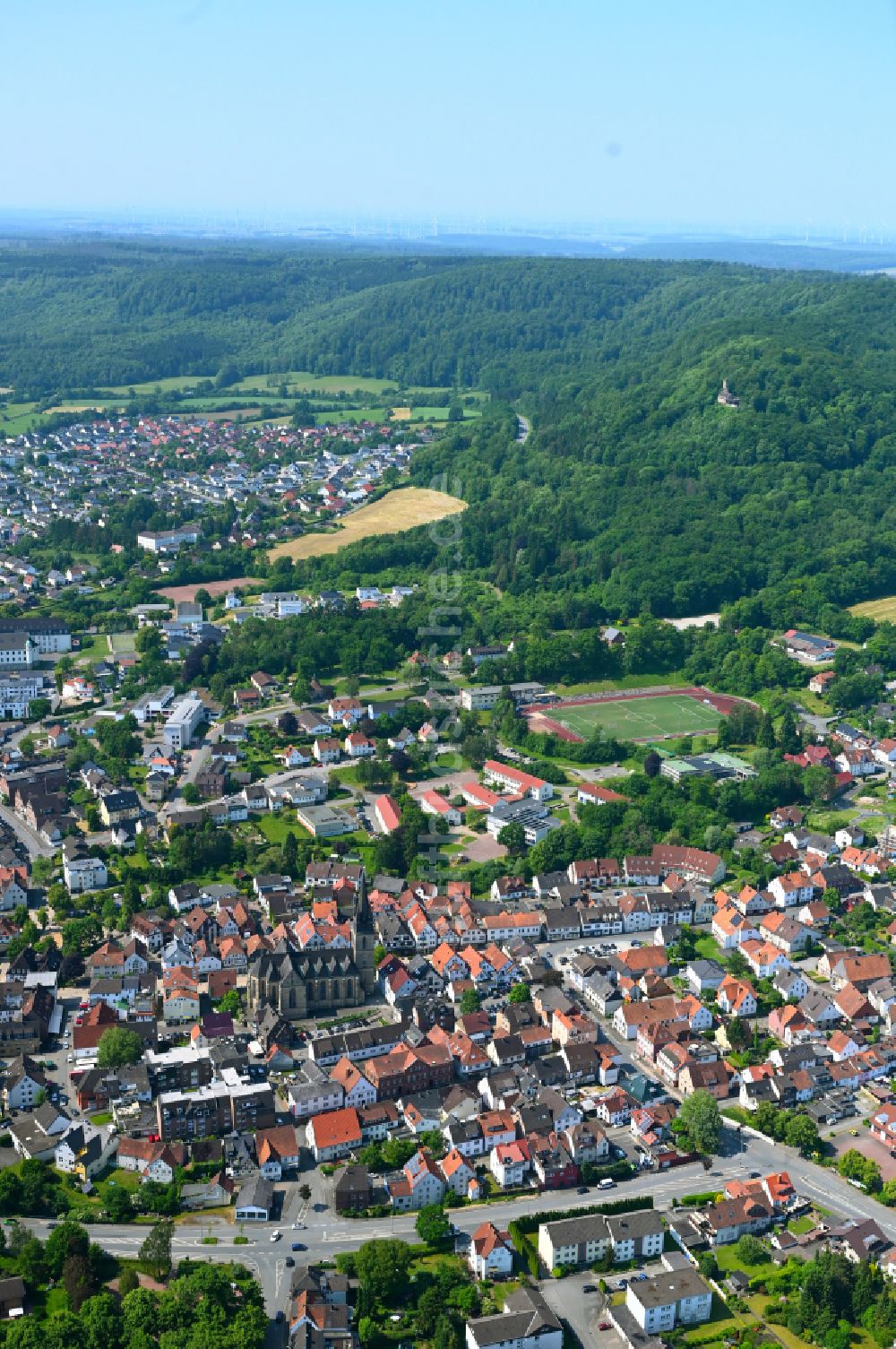 Bad Driburg von oben - Stadtzentrum im Innenstadtbereich in Bad Driburg im Bundesland Nordrhein-Westfalen, Deutschland