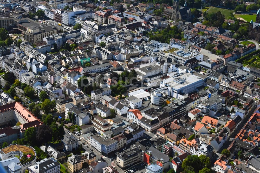 Bad Homburg vor der Höhe aus der Vogelperspektive: Stadtzentrum im Innenstadtbereich in Bad Homburg vor der Höhe im Bundesland Hessen, Deutschland