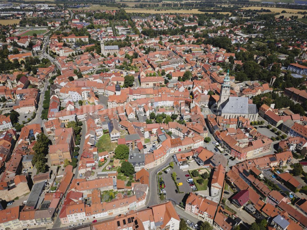 Bad Langensalza von oben - Stadtzentrum im Innenstadtbereich in Bad Langensalza im Bundesland Thüringen, Deutschland