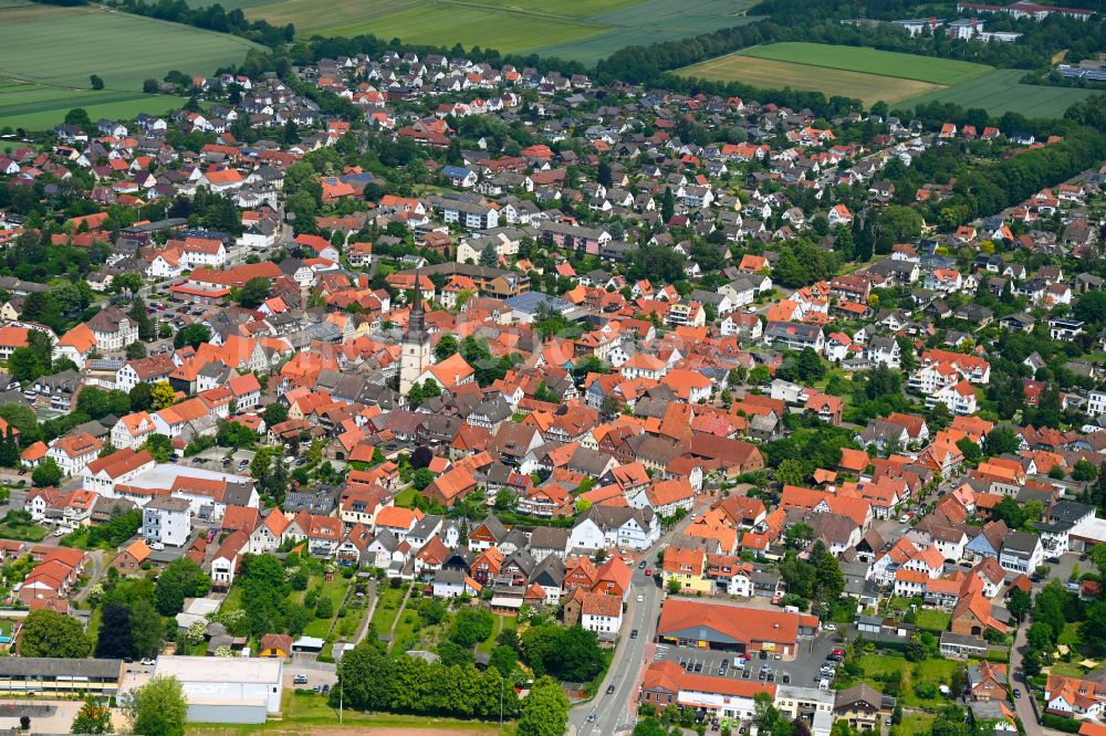 Bad Münder aus der Vogelperspektive: Stadtzentrum im Innenstadtbereich in Bad Münder im Bundesland Niedersachsen, Deutschland