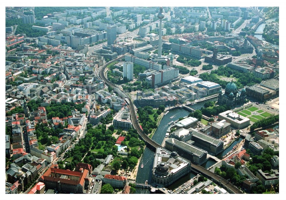 Luftbild Berlin - Stadtzentrum im Innenstadtbereich in Berlin