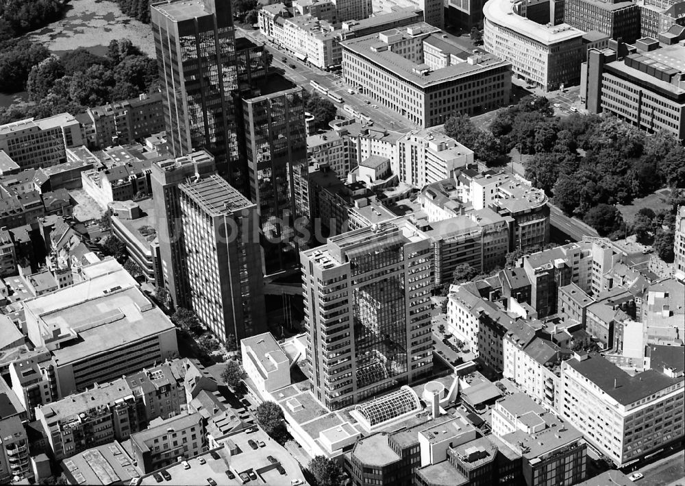 Düsseldorf aus der Vogelperspektive: Stadtzentrum im Innenstadtbereich Berliner Allee in Düsseldorf im Bundesland Nordrhein-Westfalen, Deutschland