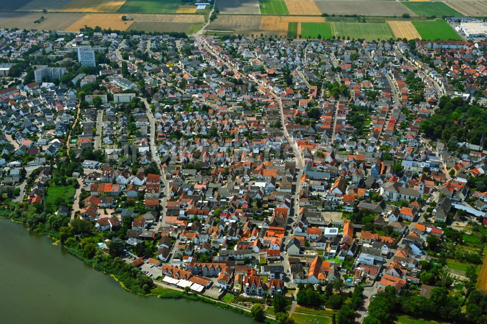 Bobenheim-Roxheim von oben - Stadtzentrum im Innenstadtbereich in Bobenheim-Roxheim im Bundesland Rheinland-Pfalz, Deutschland