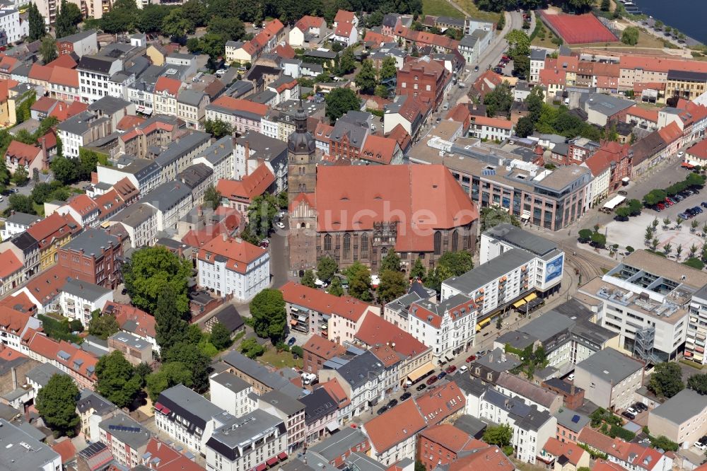 Brandenburg an der Havel aus der Vogelperspektive: Stadtzentrum im Innenstadtbereich in Brandenburg an der Havel im Bundesland Brandenburg