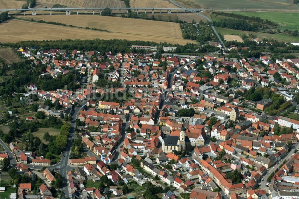 Buttstädt aus der Vogelperspektive: Stadtzentrum im Innenstadtbereich in Buttstädt im Bundesland Thüringen