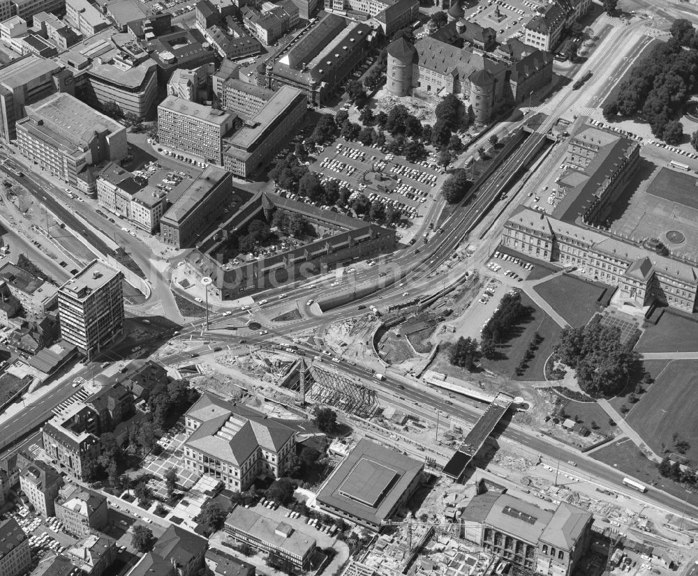 Luftbild Stuttgart - Stadtzentrum im Innenstadtbereich am Charlottenplatz in Stuttgart im Bundesland Baden-Württemberg, Deutschland