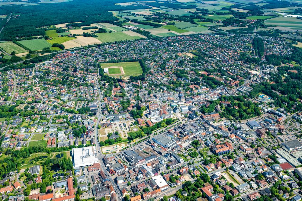 Luftaufnahme Cloppenburg - Stadtzentrum im Innenstadtbereich in Cloppenburg im Bundesland Niedersachsen