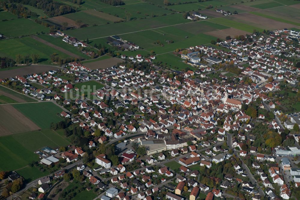 Luftaufnahme Dietenheim - Stadtzentrum im Innenstadtbereich in Dietenheim im Bundesland Baden-Württemberg, Deutschland