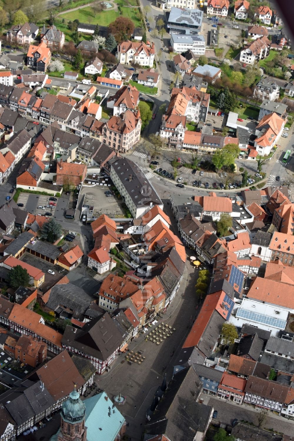 Luftaufnahme Einbeck - Stadtzentrum im Innenstadtbereich in Einbeck im Bundesland Niedersachsen