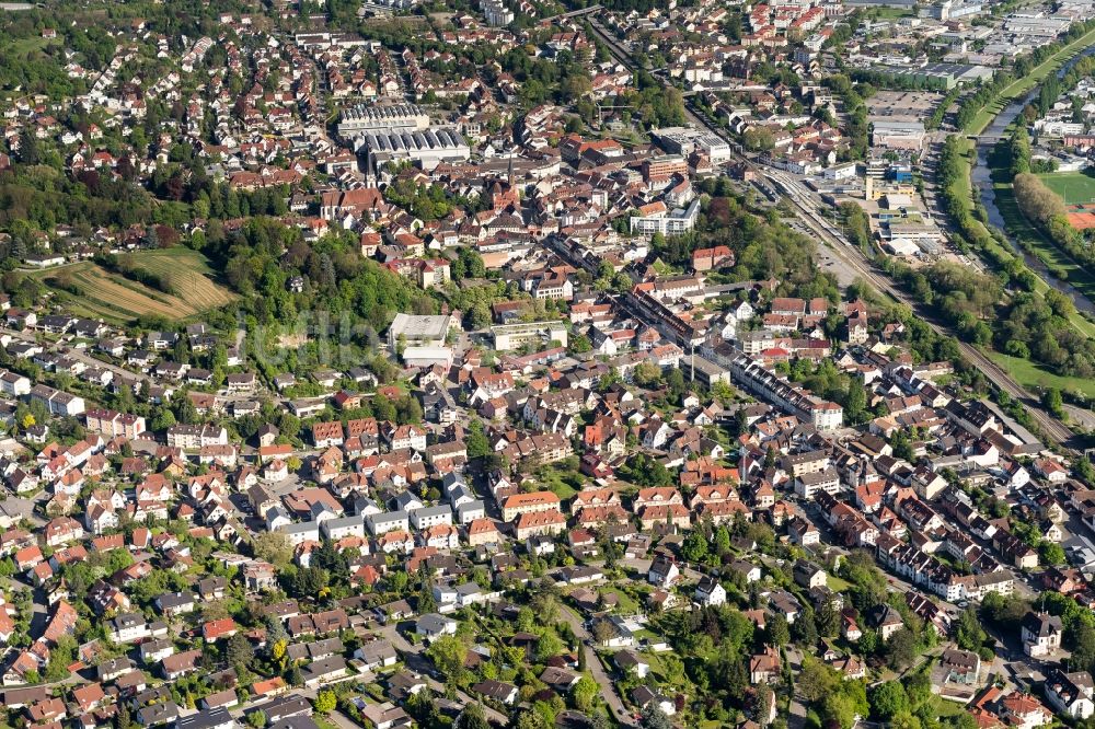 Luftaufnahme Emmendingen - Stadtzentrum im Innenstadtbereich in Emmendingen im Bundesland Baden-Württemberg