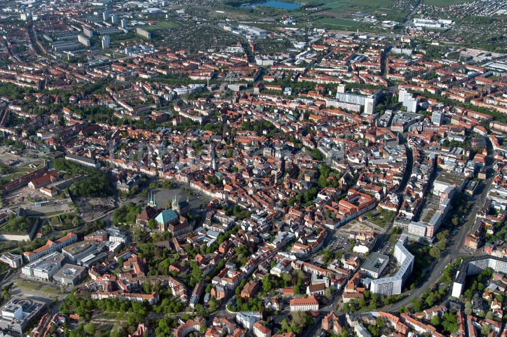 Luftbild Erfurt - Stadtzentrum im Innenstadtbereich in Erfurt im Bundesland Thüringen, Deutschland