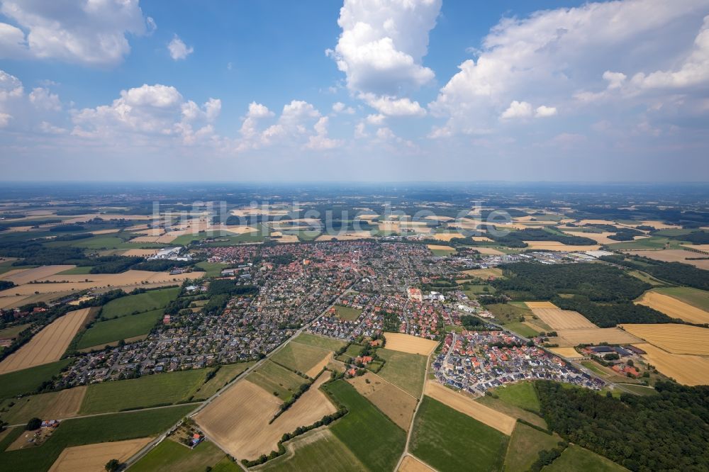 Everswinkel aus der Vogelperspektive: Stadtzentrum im Innenstadtbereich in Everswinkel im Bundesland Nordrhein-Westfalen, Deutschland