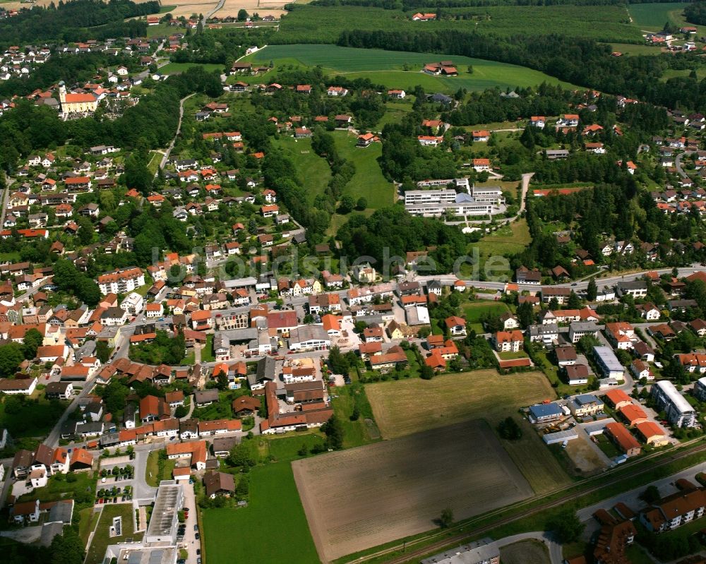 Gartlberg von oben - Stadtzentrum im Innenstadtbereich in Gartlberg im Bundesland Bayern, Deutschland