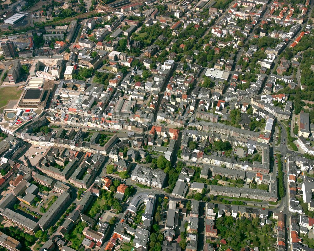 Gera von oben - Stadtzentrum im Innenstadtbereich in Gera im Bundesland Thüringen, Deutschland