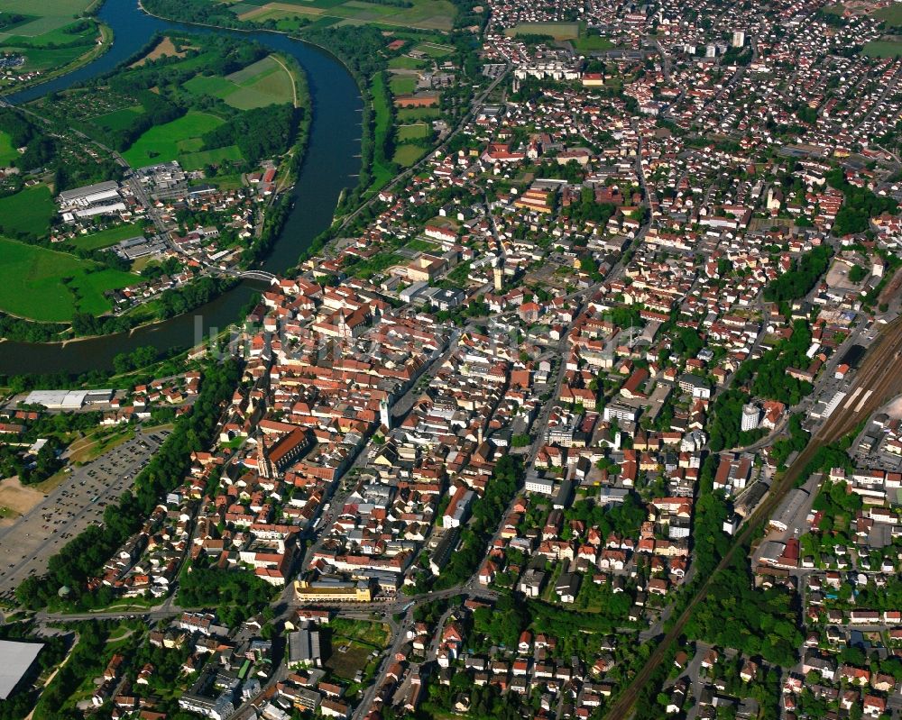 Luftaufnahme Gstütt - Stadtzentrum im Innenstadtbereich in Gstütt im Bundesland Bayern, Deutschland