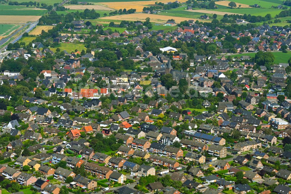 Haldern von oben - Stadtzentrum im Innenstadtbereich in Haldern im Bundesland Nordrhein-Westfalen, Deutschland