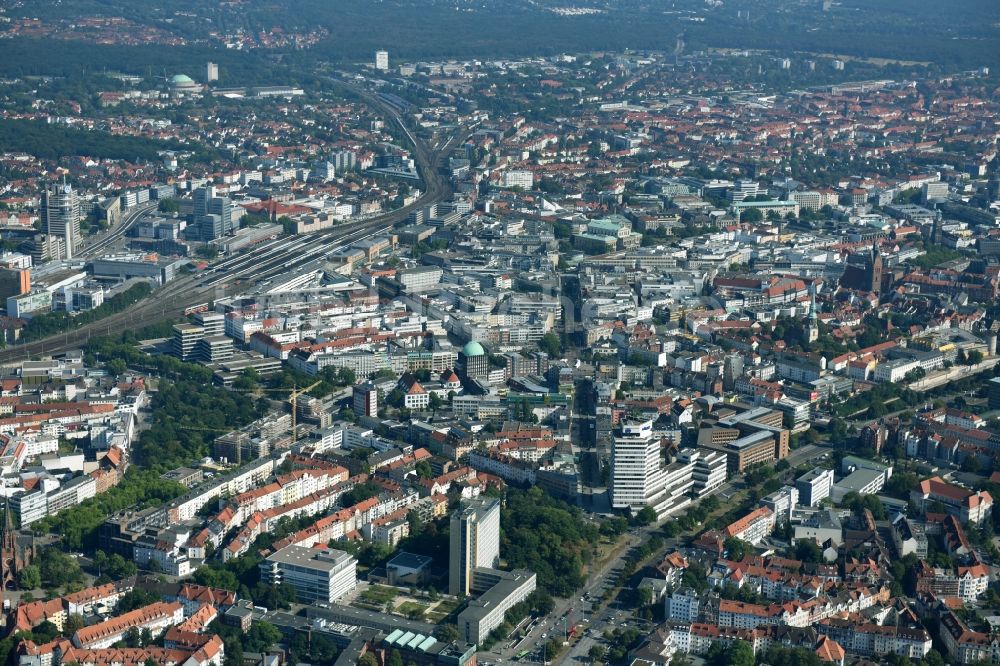 Hannover von oben - Stadtzentrum im Innenstadtbereich in Hannover im Bundesland Niedersachsen