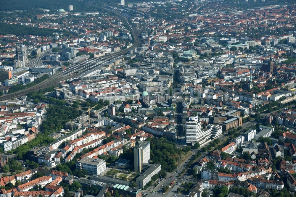 Hannover aus der Vogelperspektive: Stadtzentrum im Innenstadtbereich in Hannover im Bundesland Niedersachsen