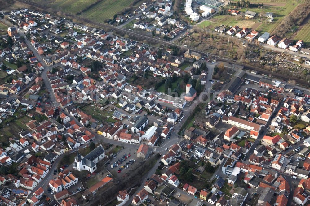 Luftbild Heidesheim am Rhein - Stadtzentrum im Innenstadtbereich in Heidesheim am Rhein im Bundesland Rheinland-Pfalz