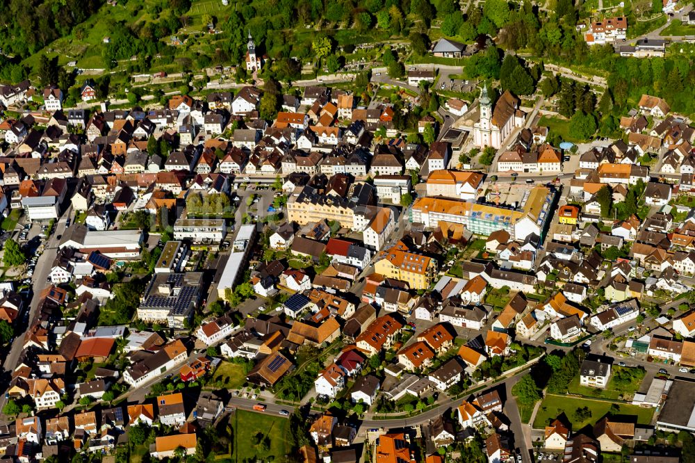 Herbolzheim von oben - Stadtzentrum im Innenstadtbereich in Herbolzheim im Bundesland Baden-Württemberg, Deutschland