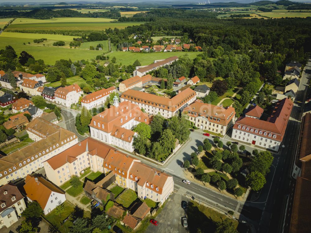 Luftaufnahme Herrnhut - Stadtzentrum im Innenstadtbereich in Herrnhut im Bundesland Sachsen, Deutschland