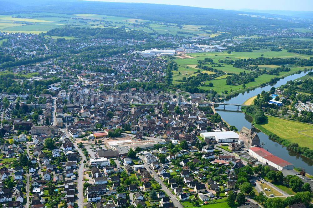 Luftbild Holzminden - Stadtzentrum im Innenstadtbereich in Holzminden im Bundesland Niedersachsen, Deutschland