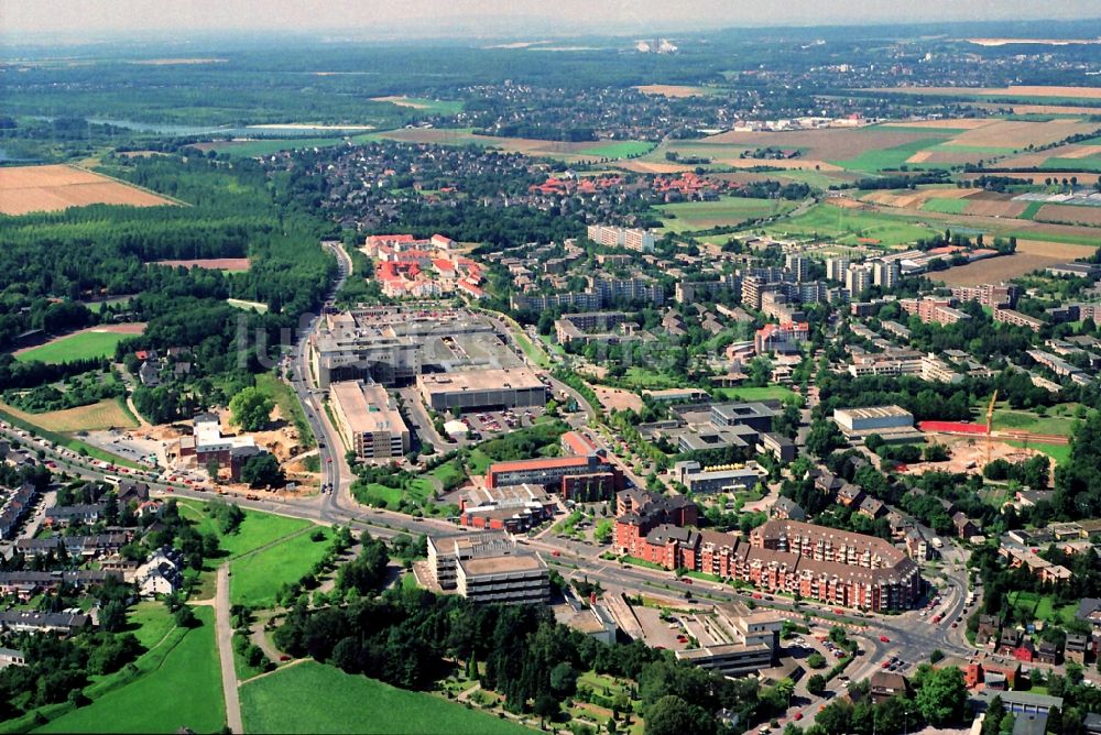 Hürth aus der Vogelperspektive: Stadtzentrum im Innenstadtbereich in Hürth im Bundesland Nordrhein-Westfalen