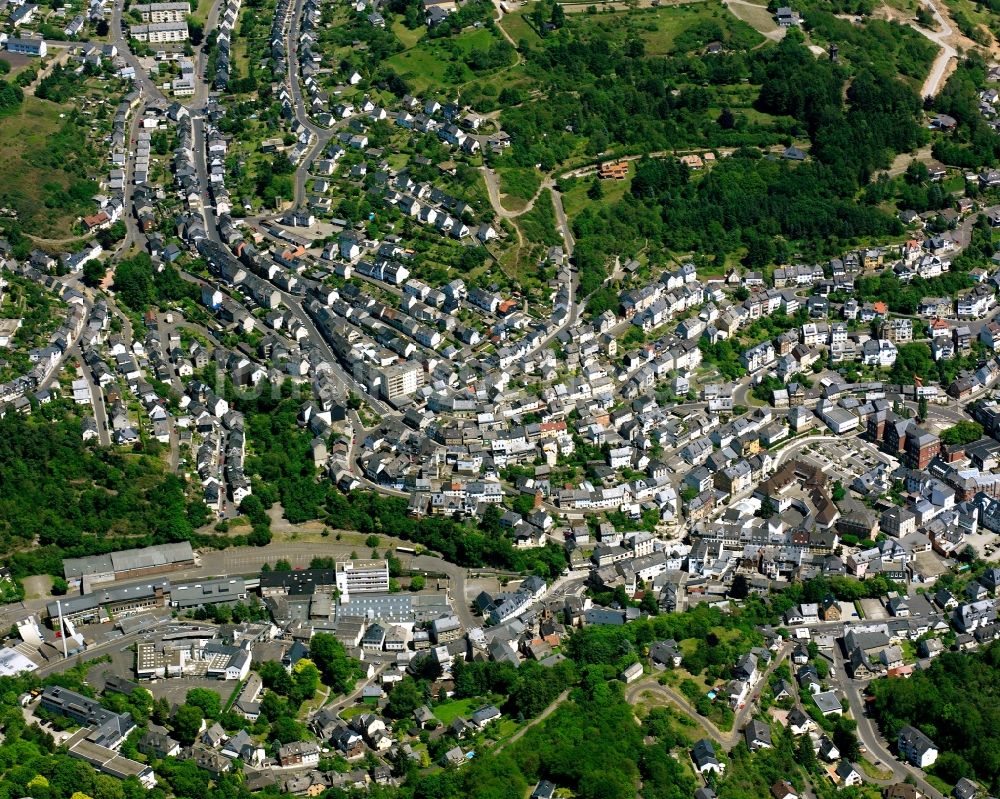 Idar von oben - Stadtzentrum im Innenstadtbereich in Idar im Bundesland Rheinland-Pfalz, Deutschland