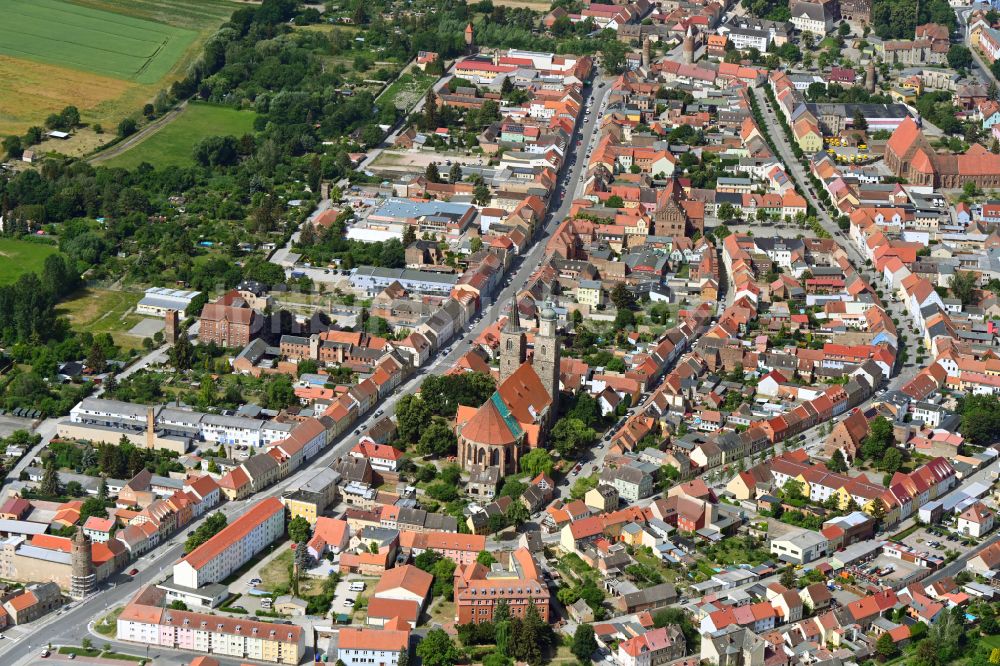 Jüterbog von oben - Stadtzentrum im Innenstadtbereich in Jüterbog im Bundesland Brandenburg, Deutschland