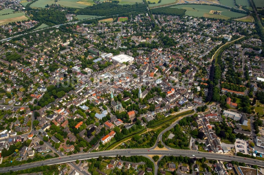 Kamen aus der Vogelperspektive: Stadtzentrum im Innenstadtbereich in Kamen im Bundesland Nordrhein-Westfalen