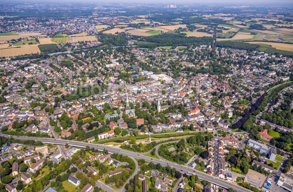 Luftaufnahme Kamen - Stadtzentrum im Innenstadtbereich in Kamen im Bundesland Nordrhein-Westfalen, Deutschland