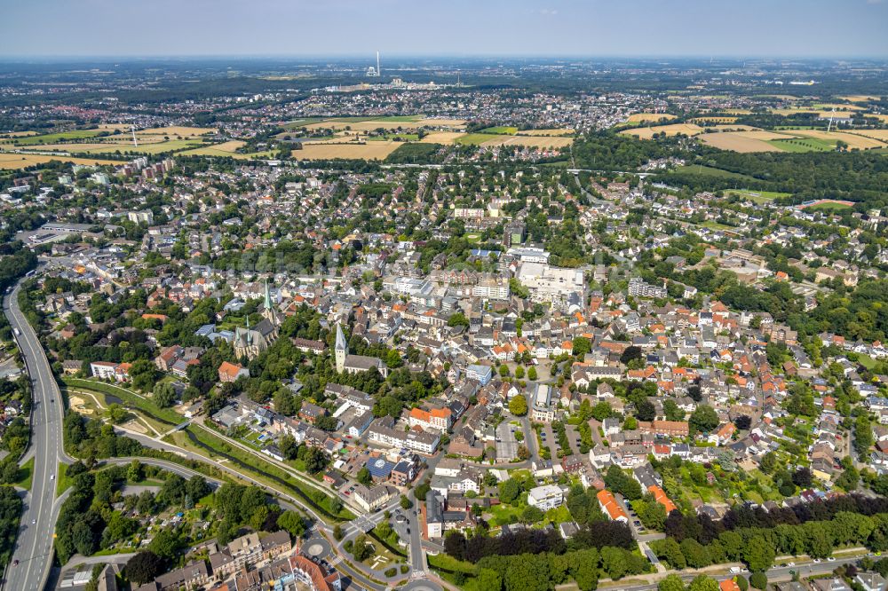 Luftaufnahme Kamen - Stadtzentrum im Innenstadtbereich in Kamen im Bundesland Nordrhein-Westfalen, Deutschland