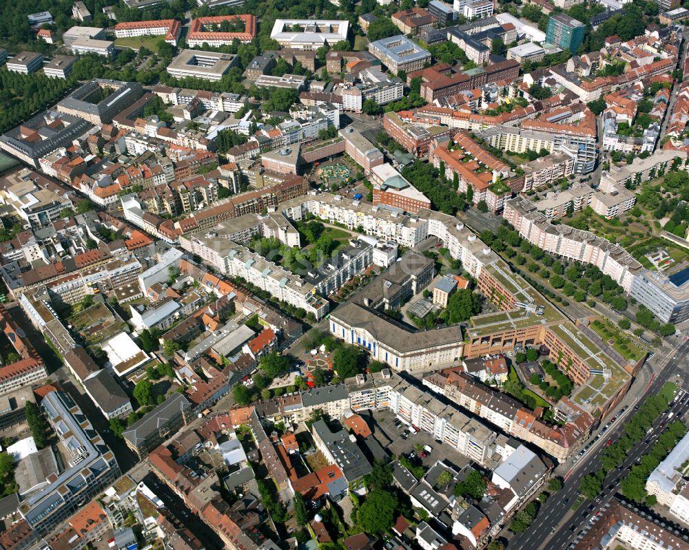 Luftbild Karlsruhe - Stadtzentrum im Innenstadtbereich in Karlsruhe im Bundesland Baden-Württemberg, Deutschland