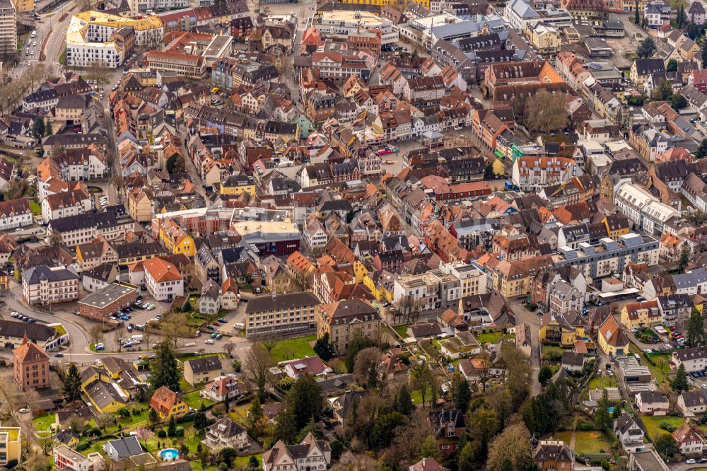 Luftaufnahme Lahr/Schwarzwald - Stadtzentrum im Innenstadtbereich in Lahr/Schwarzwald im Bundesland Baden-Württemberg, Deutschland