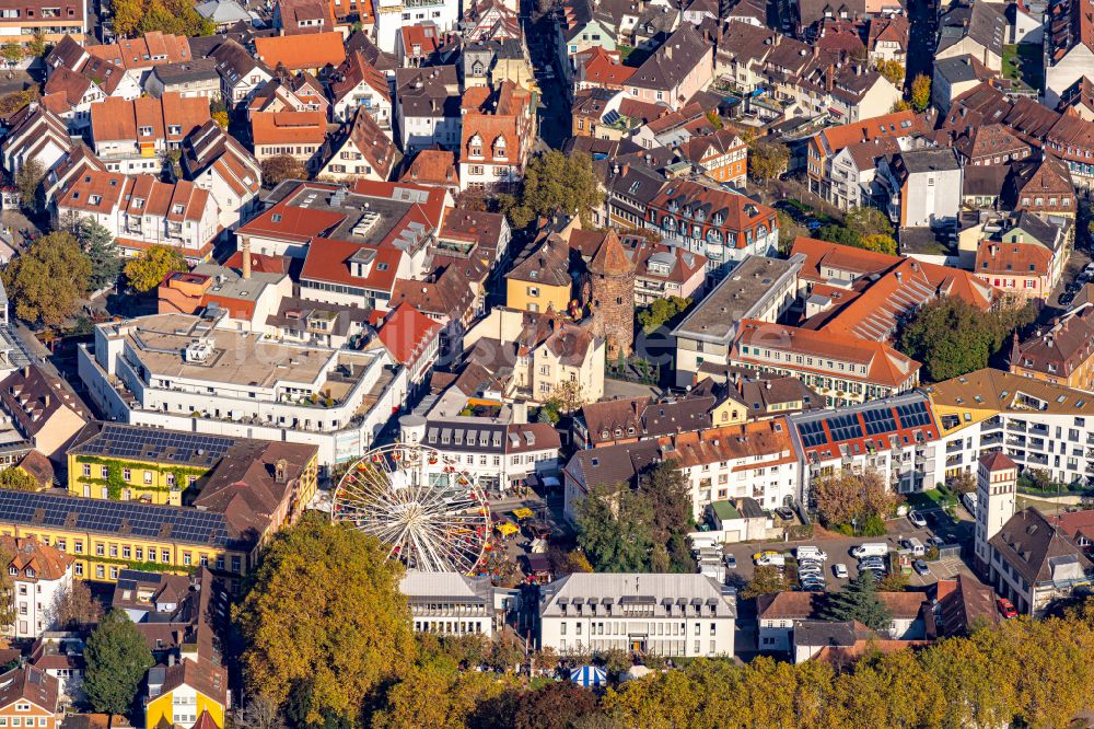 Lahr/Schwarzwald aus der Vogelperspektive: Stadtzentrum im Innenstadtbereich in Lahr/Schwarzwald im Bundesland Baden-Württemberg, Deutschland