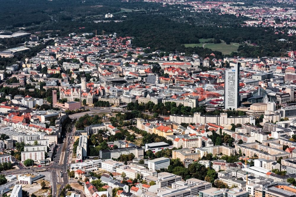 Leipzig aus der Vogelperspektive: Stadtzentrum im Innenstadtbereich in Leipzig im Bundesland Sachsen