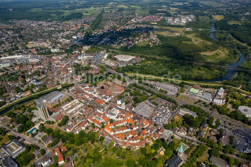 Lünen von oben - Stadtzentrum im Innenstadtbereich in Lünen im Bundesland Nordrhein-Westfalen