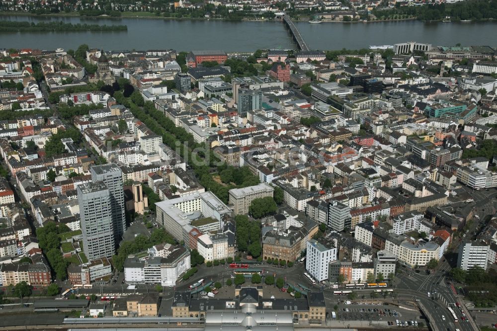 Luftaufnahme Mainz - Stadtzentrum im Innenstadtbereich in Mainz im Bundesland Rheinland-Pfalz