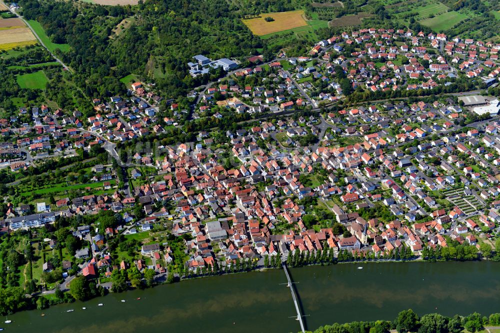 Margetshöchheim von oben - Stadtzentrum im Innenstadtbereich in Margetshöchheim im Bundesland Bayern, Deutschland