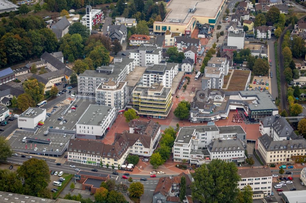 Kreuztal von oben - Stadtzentrum im Innenstadtbereich am Marktplatz in Kreuztal im Bundesland Nordrhein-Westfalen, Deutschland