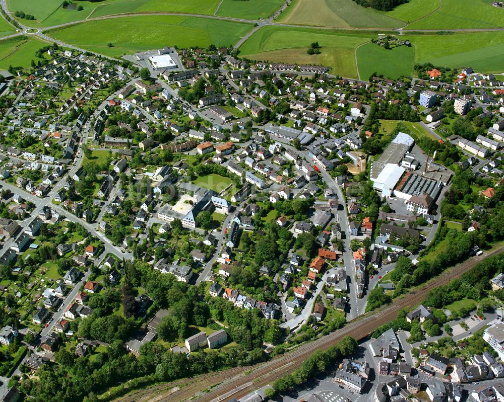 Münchberg aus der Vogelperspektive: Stadtzentrum im Innenstadtbereich in Münchberg im Bundesland Bayern, Deutschland