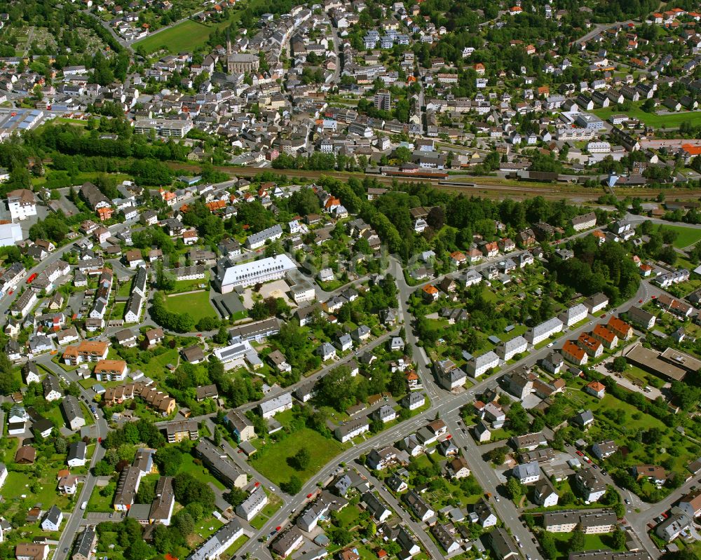 Luftaufnahme Münchberg - Stadtzentrum im Innenstadtbereich in Münchberg im Bundesland Bayern, Deutschland
