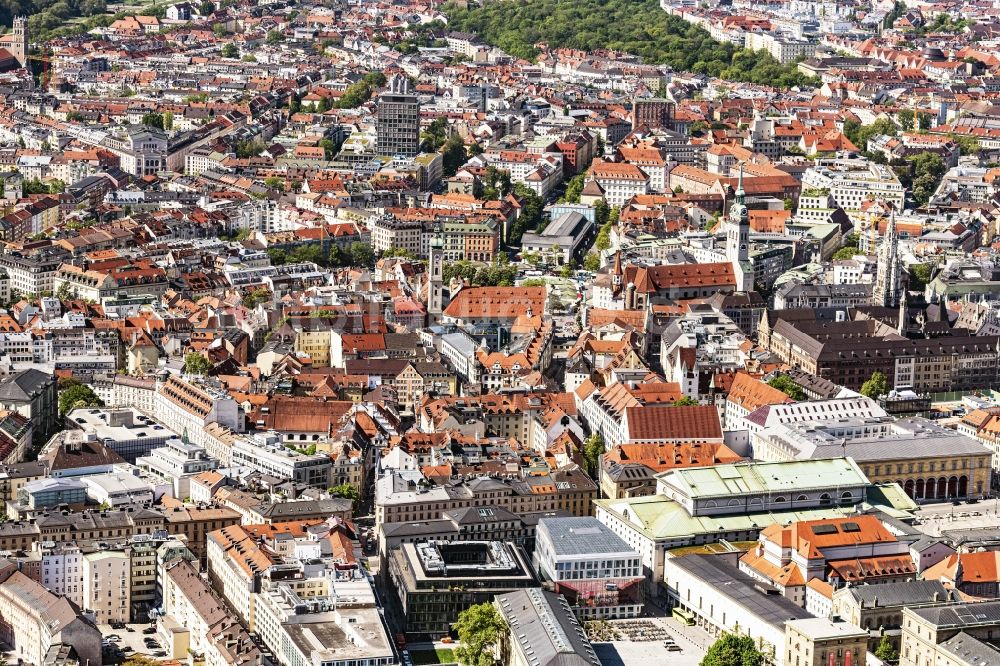 Luftbild München - Stadtzentrum im Innenstadtbereich in München im Bundesland Bayern, Deutschland