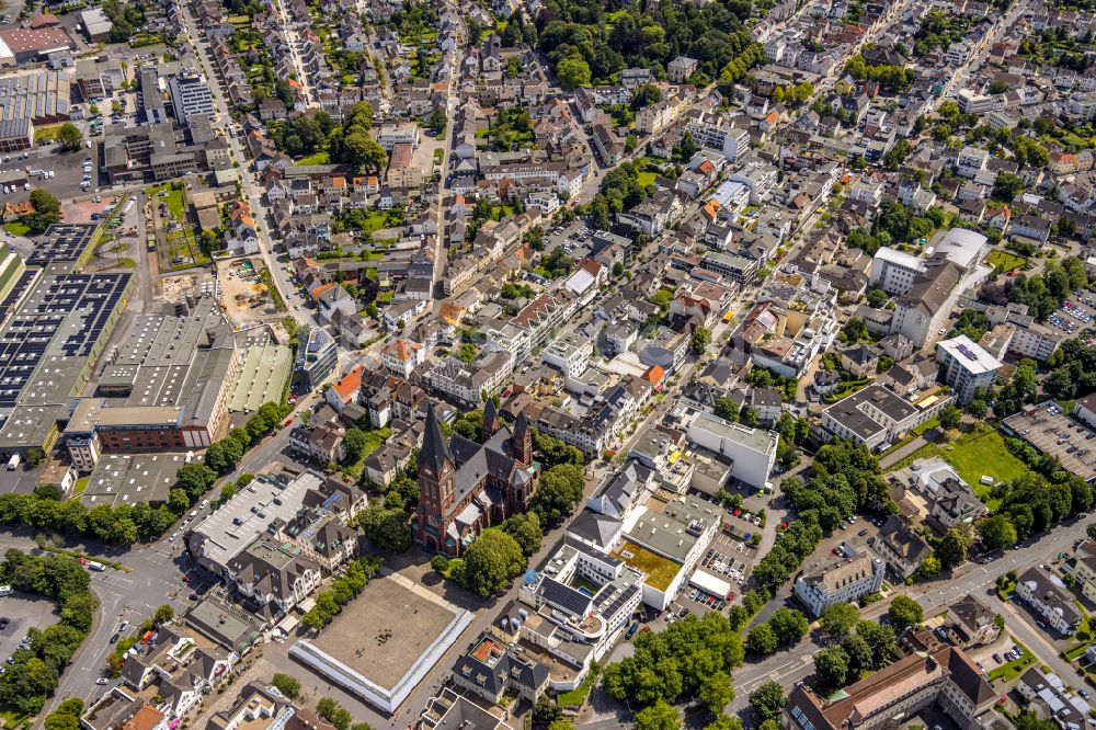 Luftaufnahme Neheim - Stadtzentrum im Innenstadtbereich in Neheim im Bundesland Nordrhein-Westfalen, Deutschland